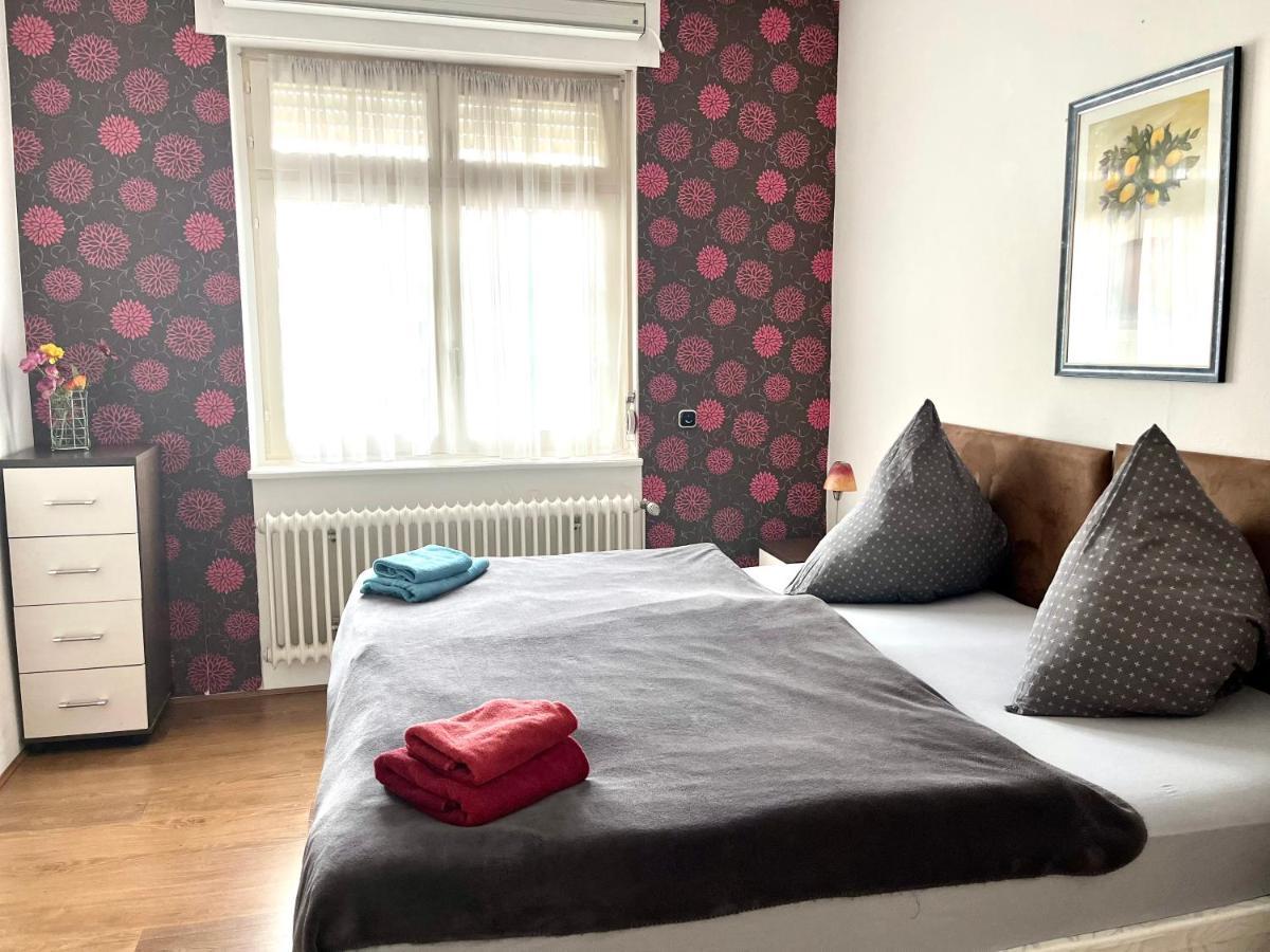 Lovely Apartment Center Of Baden-Baden Esterno foto